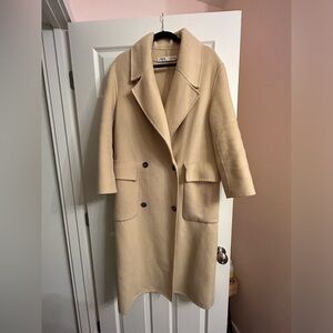 Zara Women's Gorgeous Buttery Beige Double-Breasted Coat